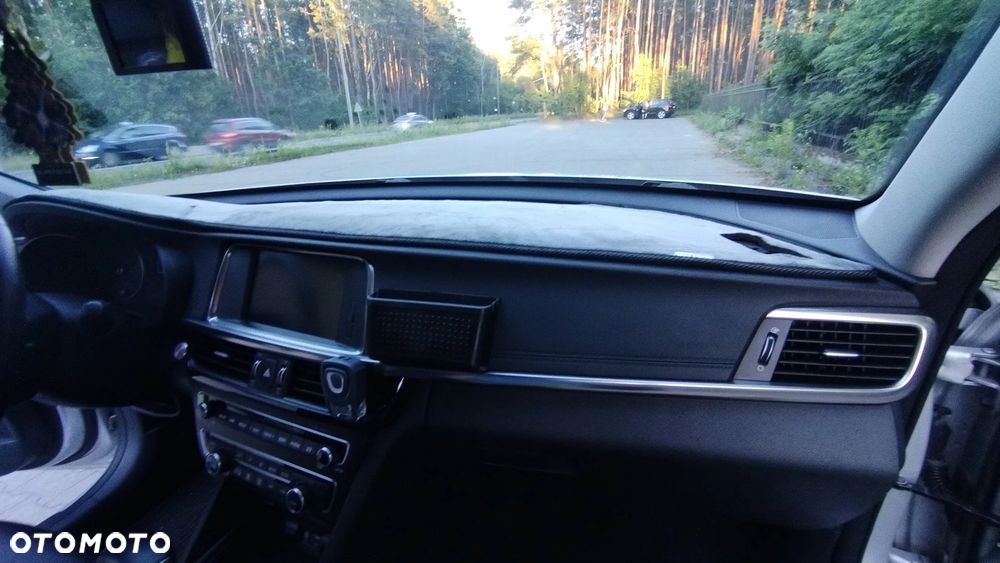 Kia K5 - 24
