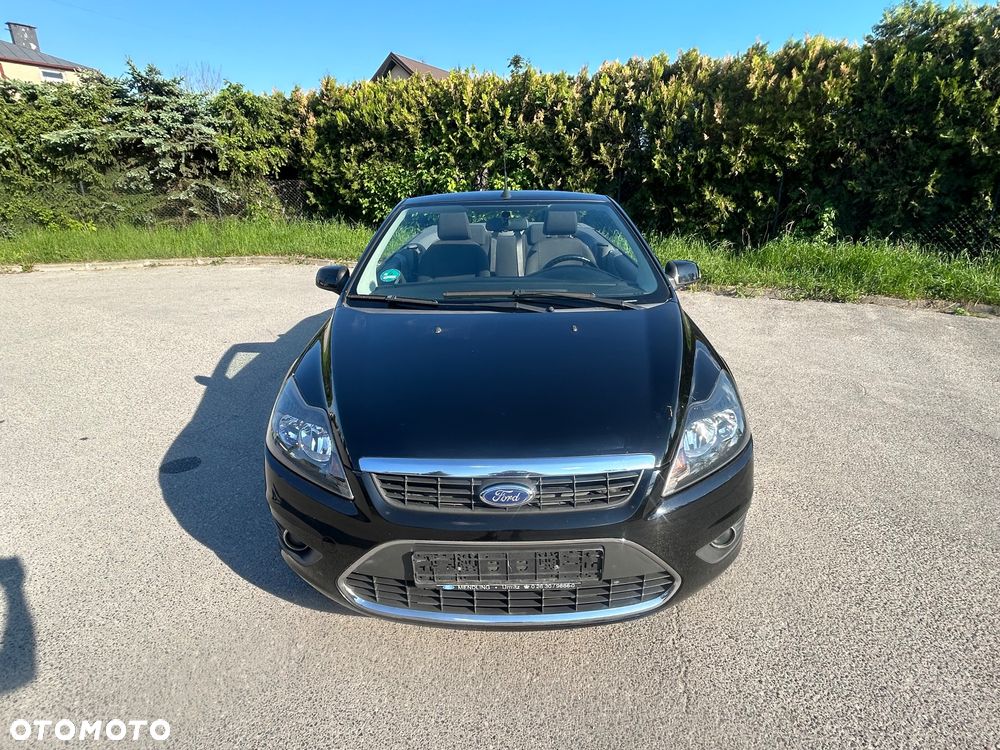 Ford Focus 2.0 16V Sport - 12
