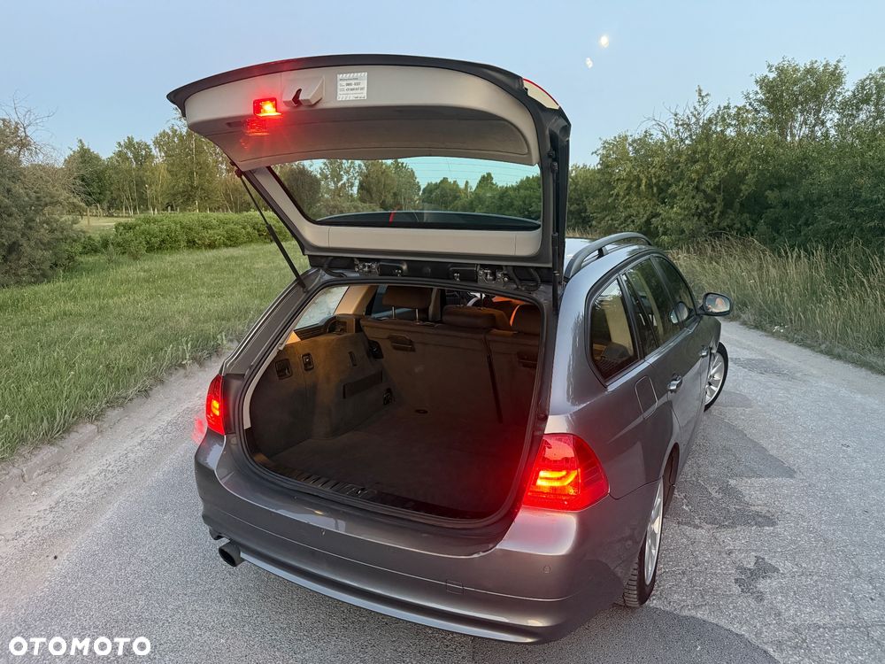 BMW Seria 3 316i - 39