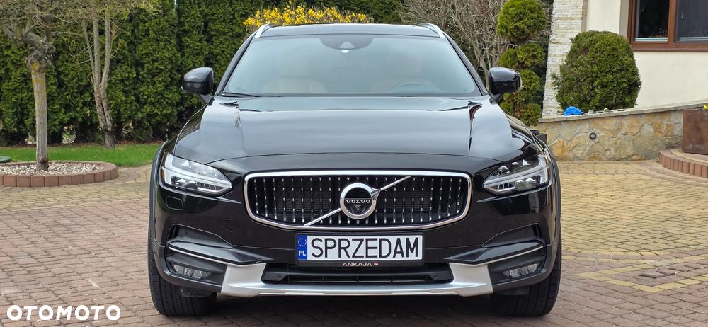 Volvo V90 Cross Country T6 AWD Pro - 3
