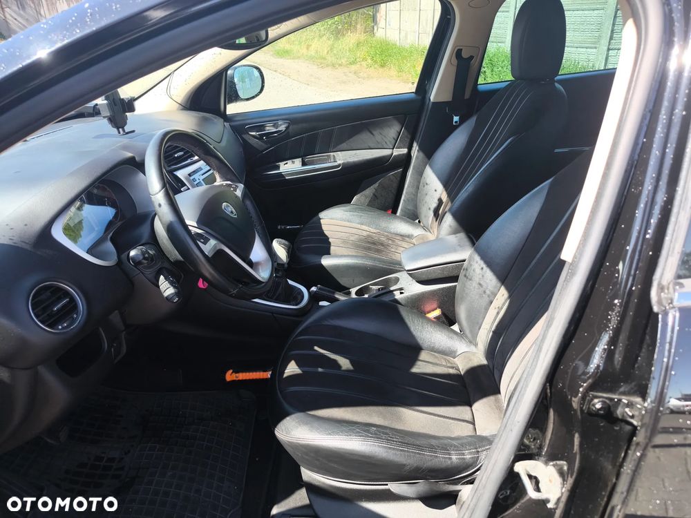 Lancia Delta 1.4 T-Jet Argento - 2