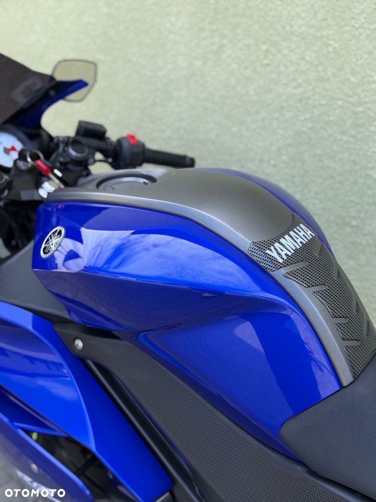 Yamaha YZF - 34