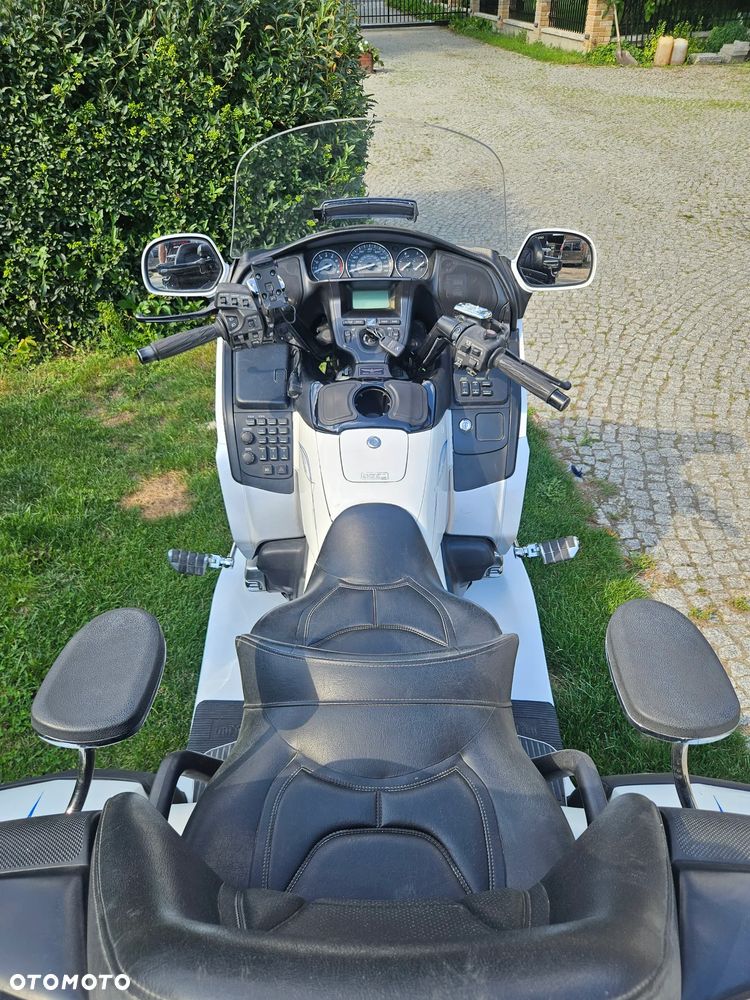 Honda GL - 6