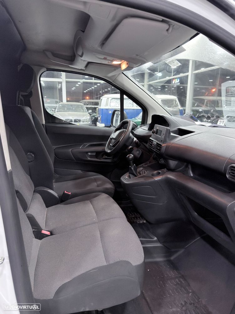 Peugeot Partner - 13