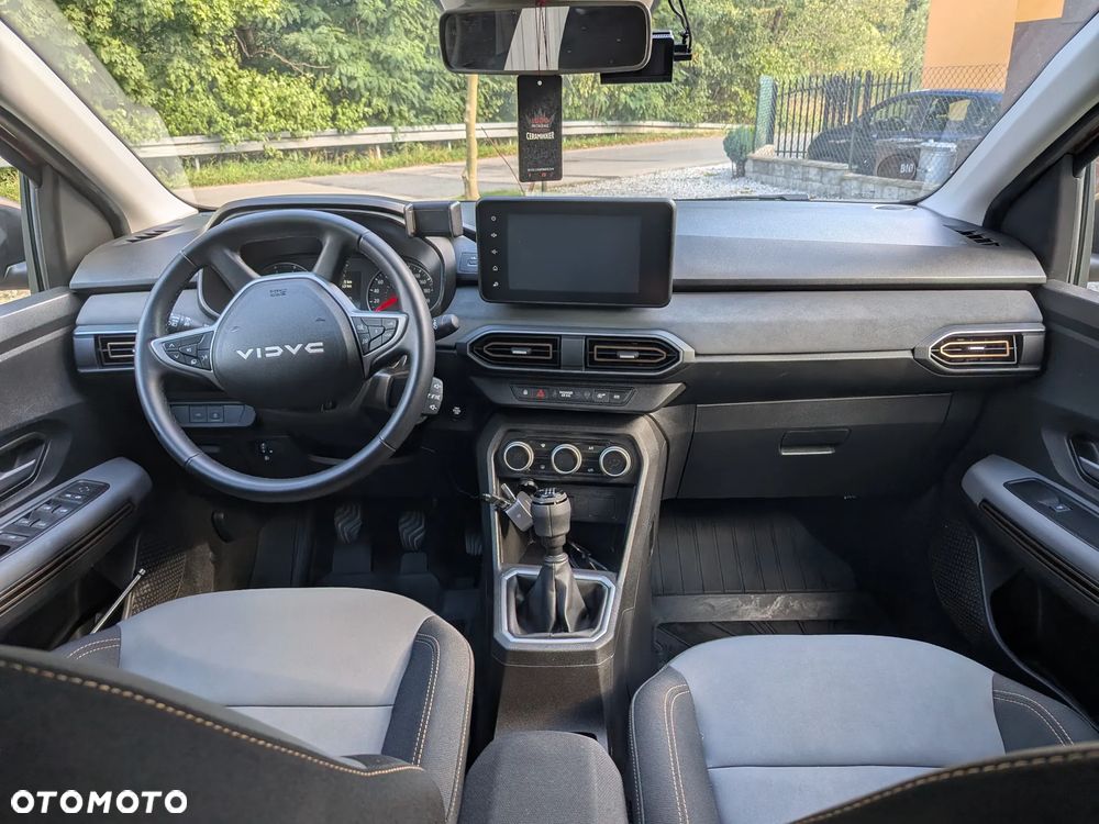Dacia Jogger 1.0 TCe Extreme 7os - 24