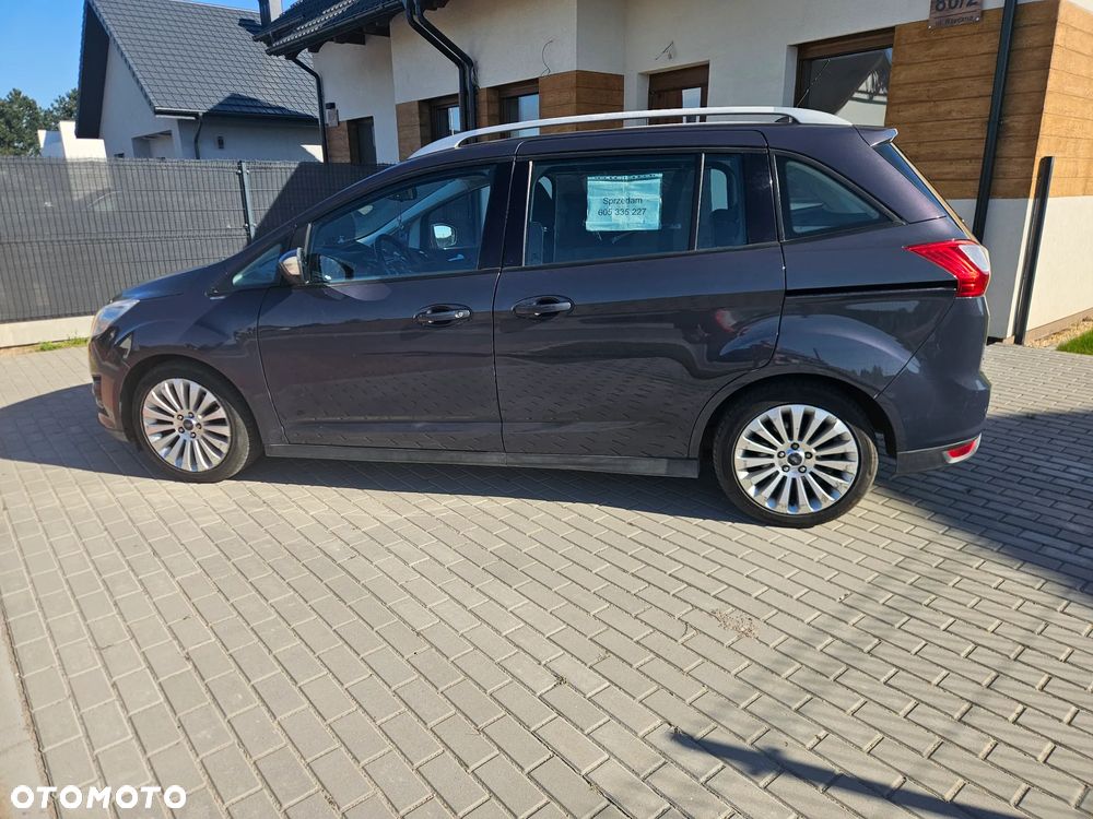 Ford Grand C-MAX - 7