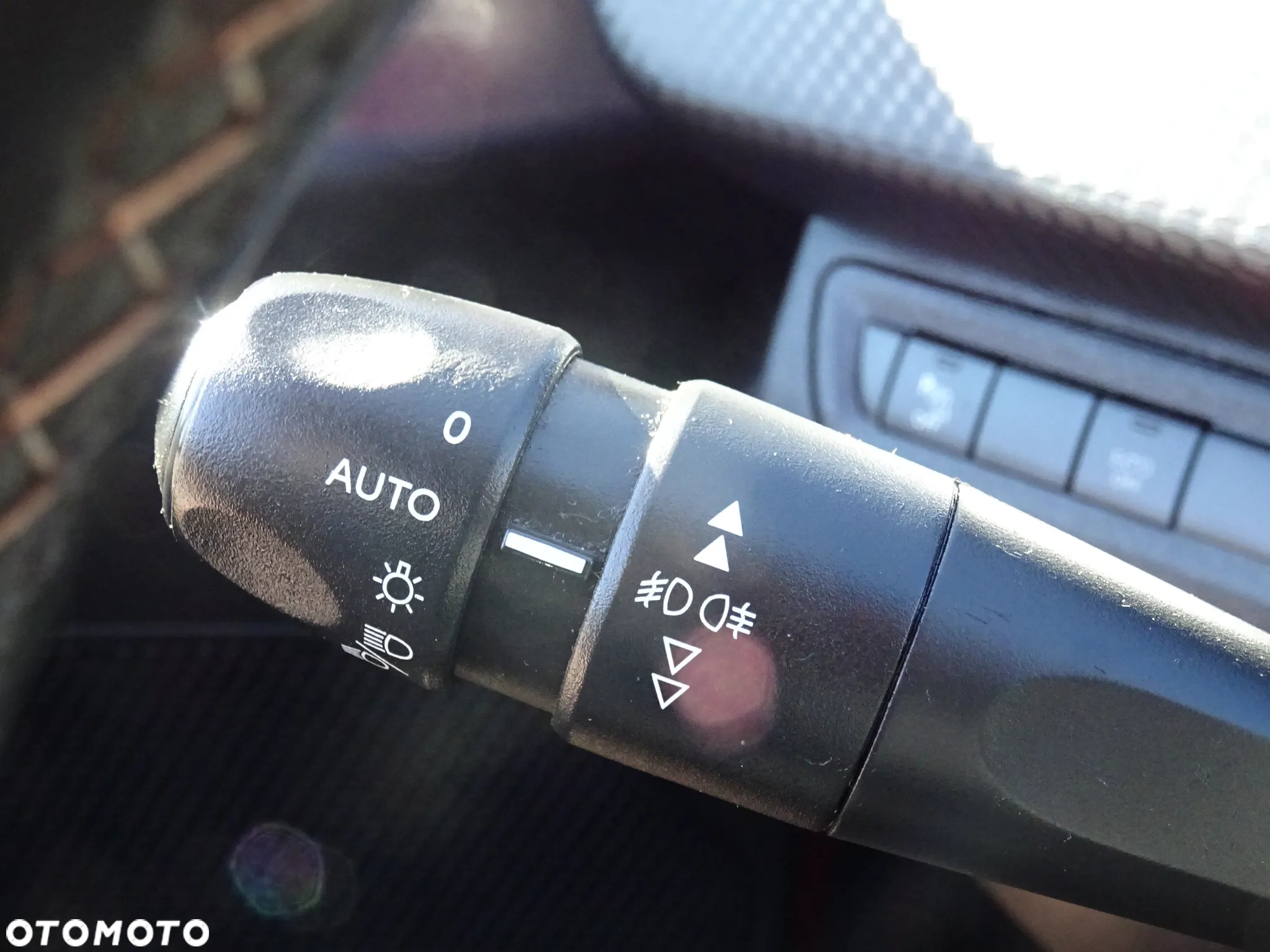 Peugeot 208 PureTech 110 Stop & Start EAT6 Allure - 30