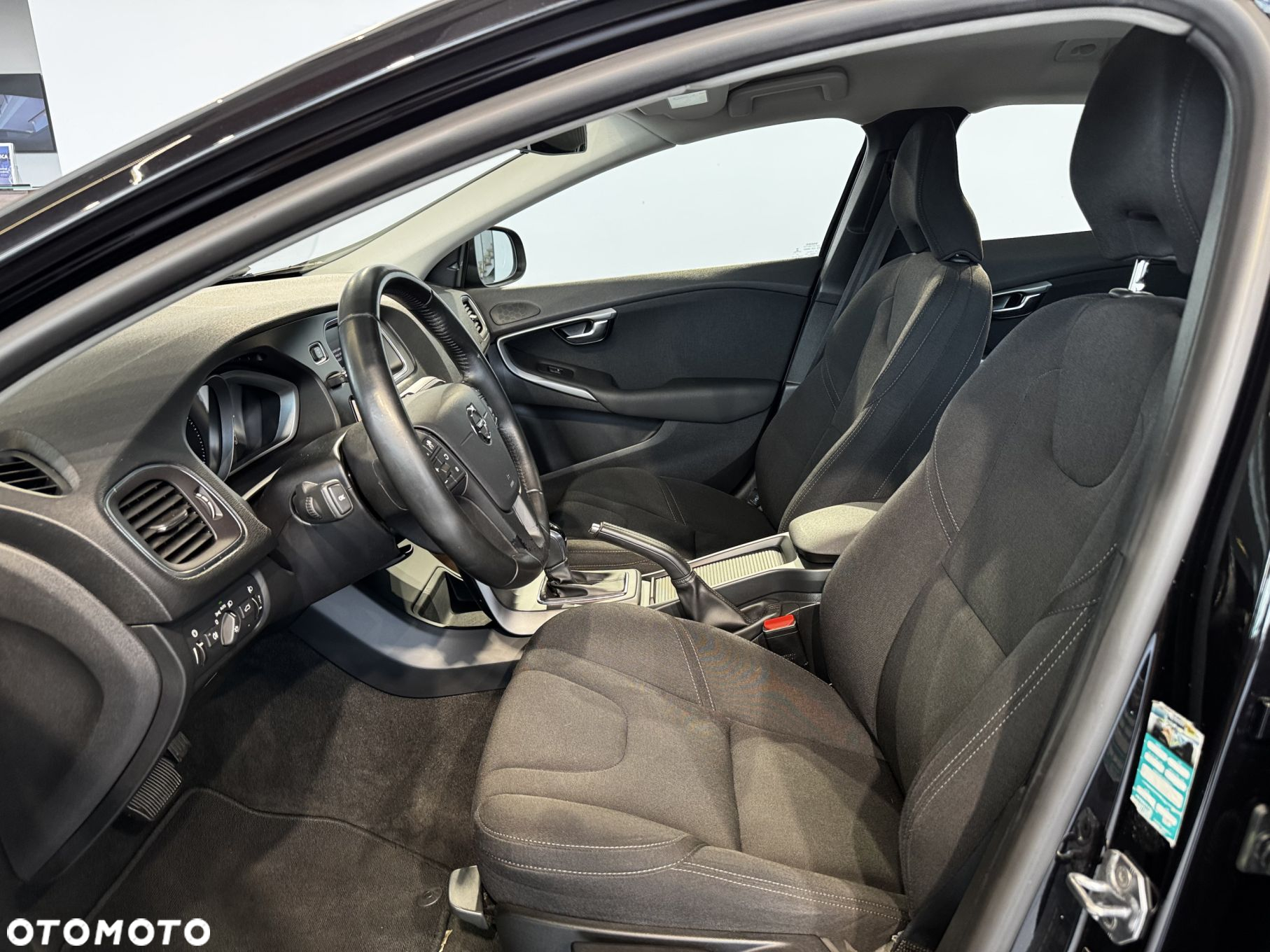 Volvo V40 - 13