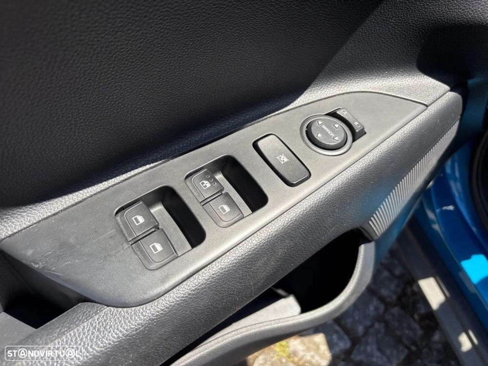 Kia Stonic - 20