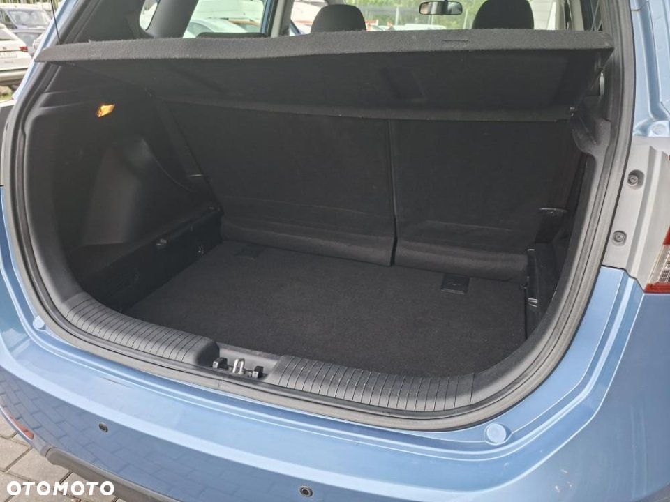 Hyundai ix20 - 28