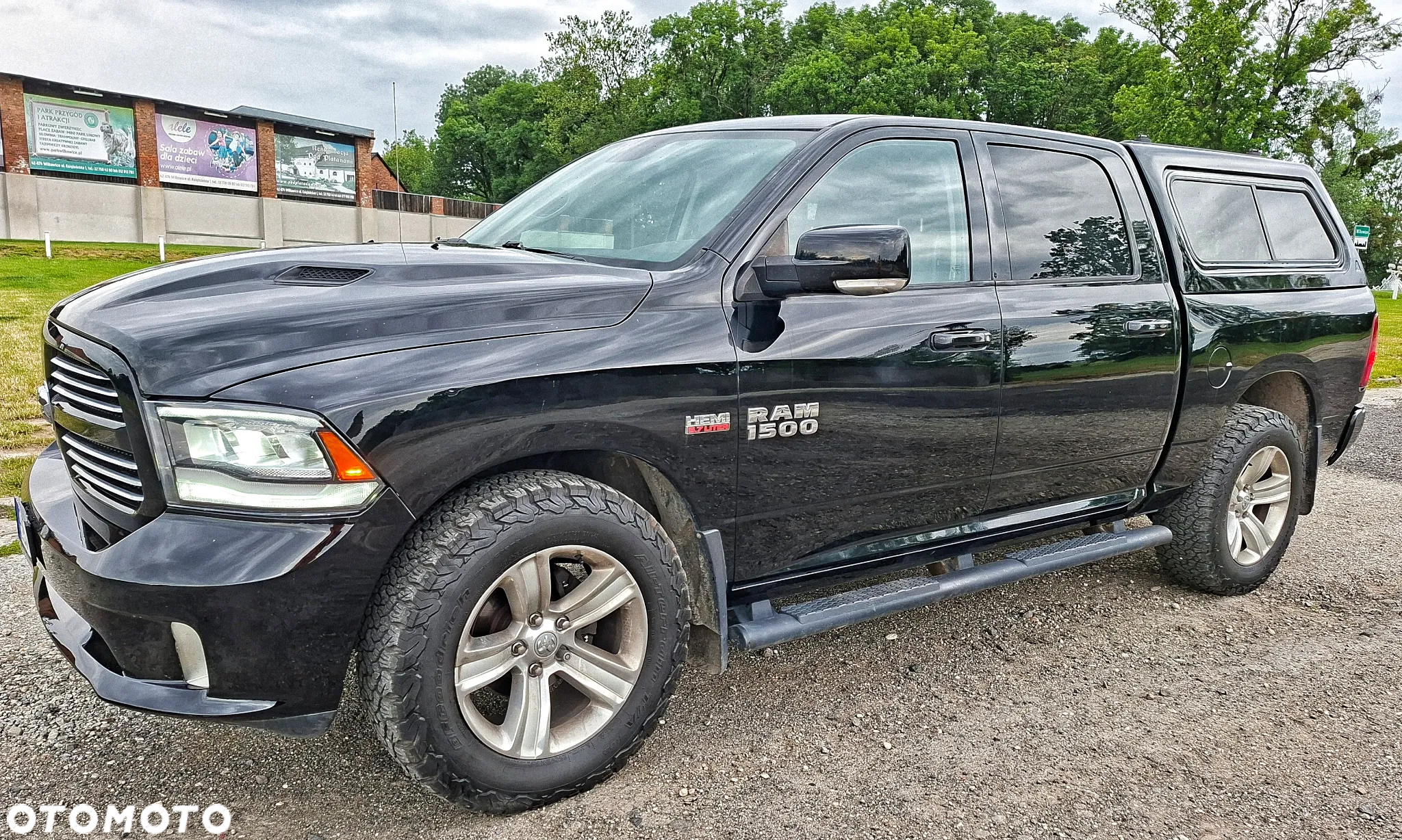Dodge RAM 1500 5.7 4x4 - 11