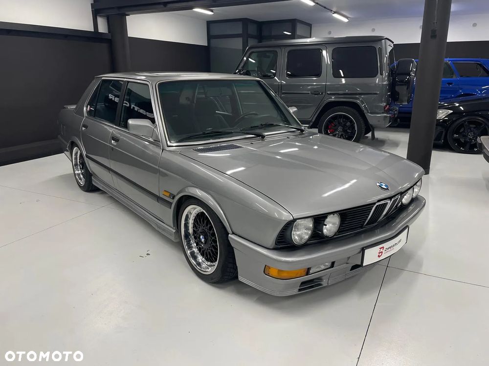 BMW Seria 5 M535 i - 19