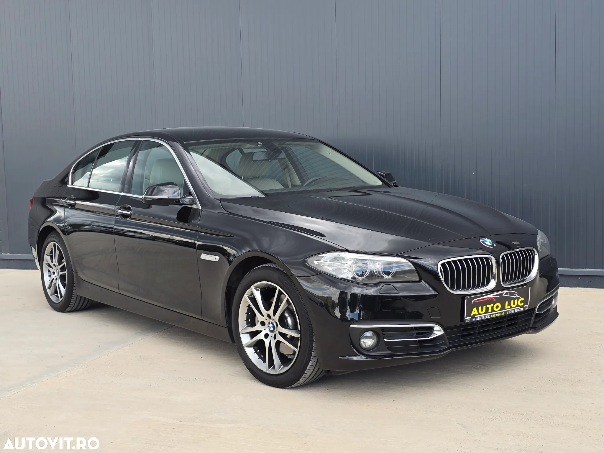 BMW Seria 5 - 24