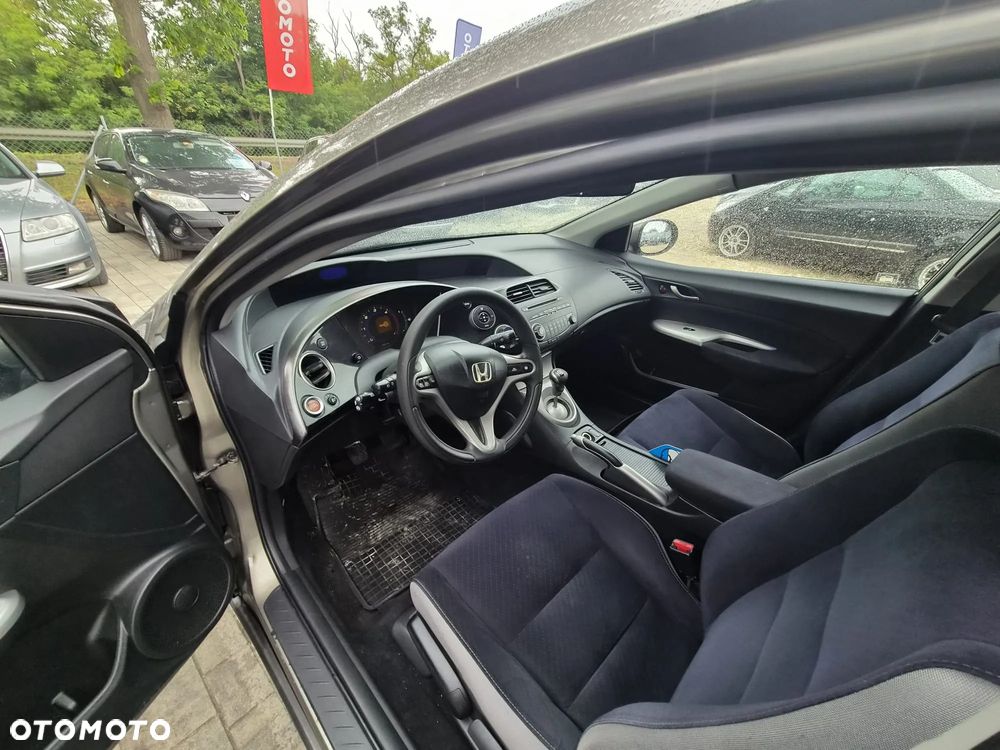 Honda Civic - 17