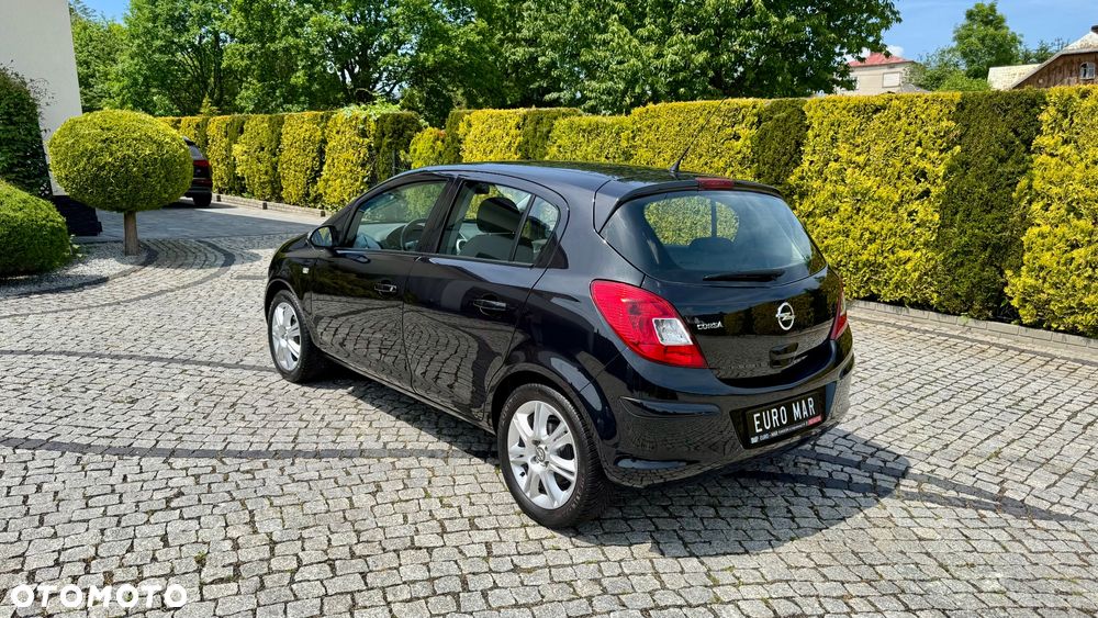 Opel Corsa - 16
