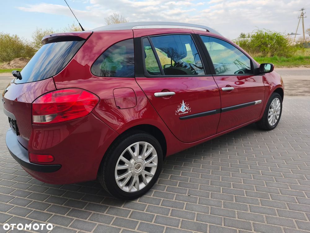 Renault Clio 1.2 16V TCE Rip Curl - 8