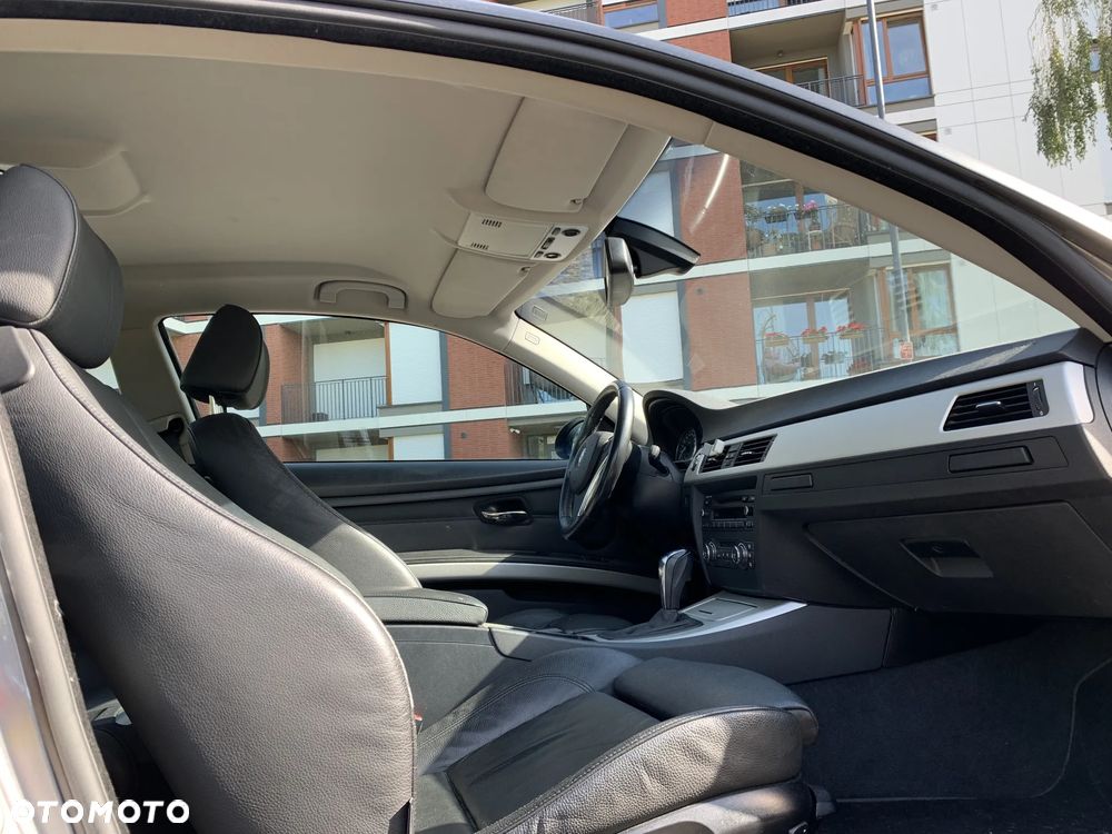 BMW Seria 3 - 35
