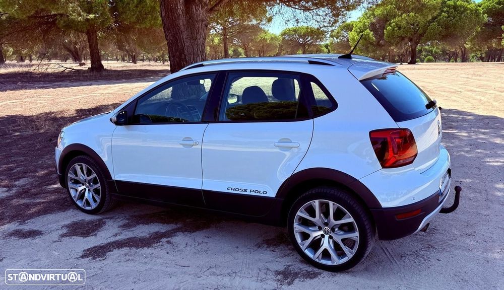 VW CrossPolo Polo 1.4 TDI (Blue Motion ) DSG - 6