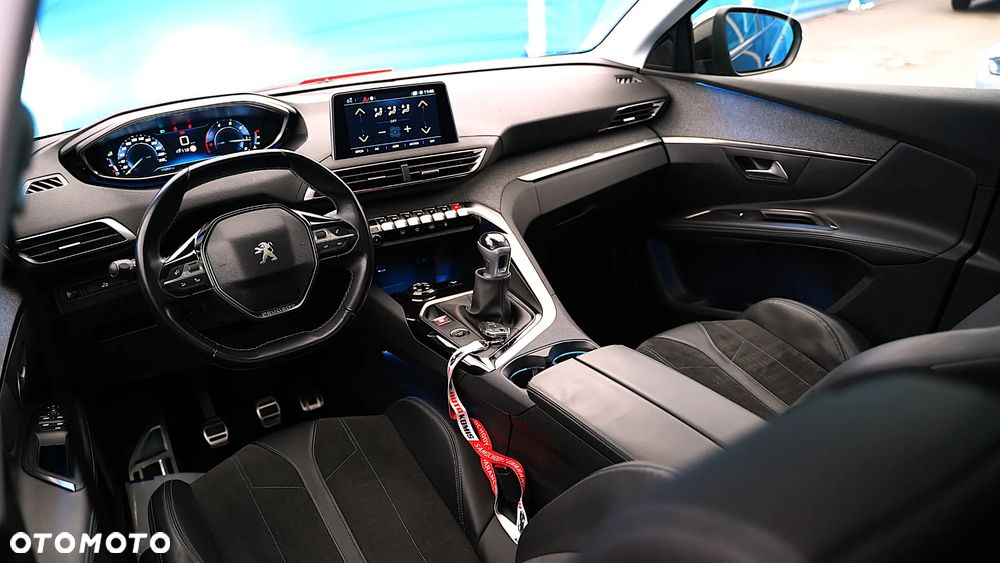 Peugeot 5008 - 29