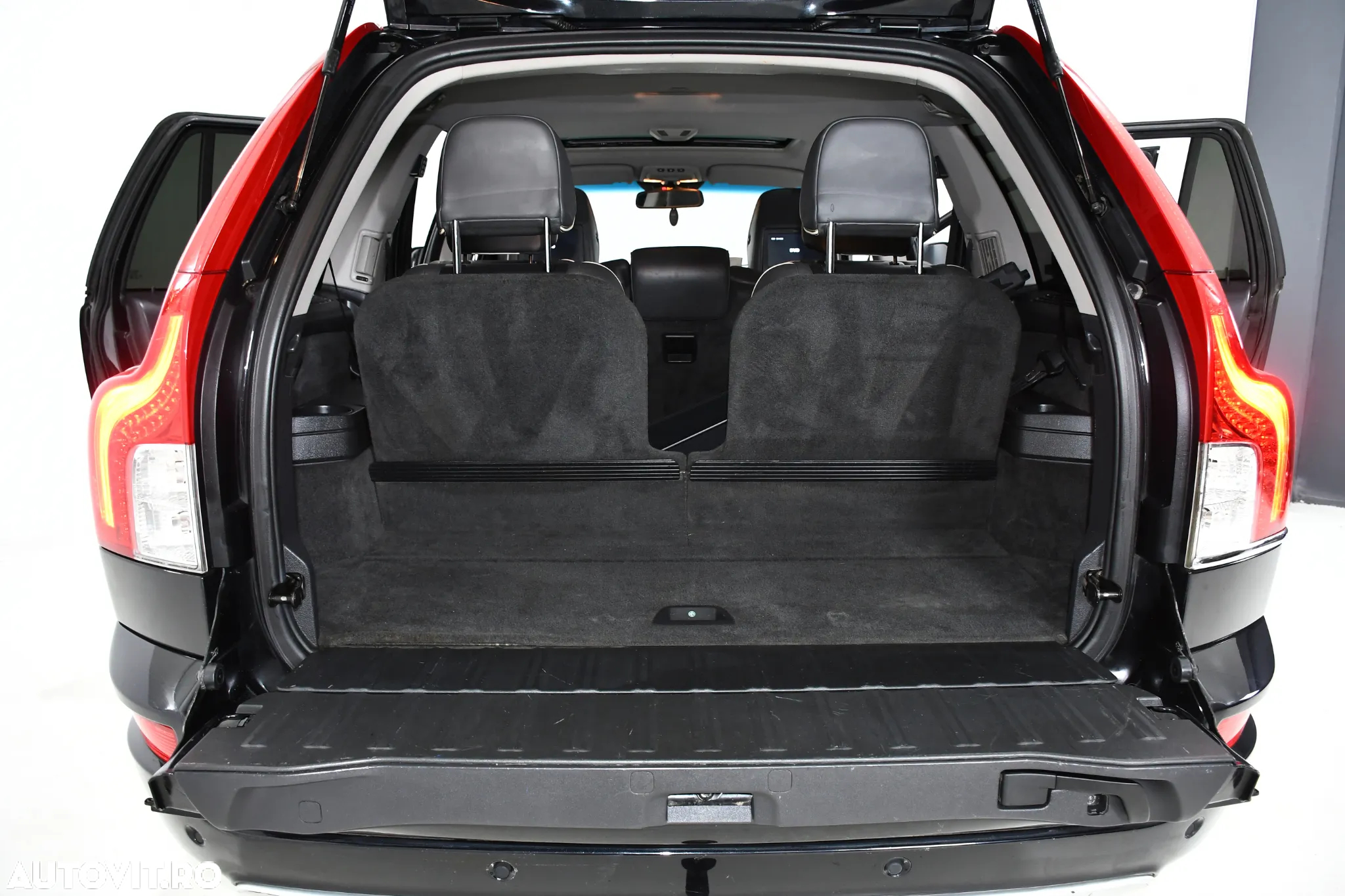 Volvo XC 90 D5 AWD Rdesign - 16