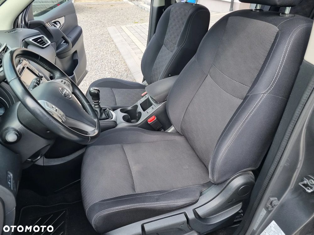 Nissan Qashqai 1.6 DCi Tekna EU6 - 14