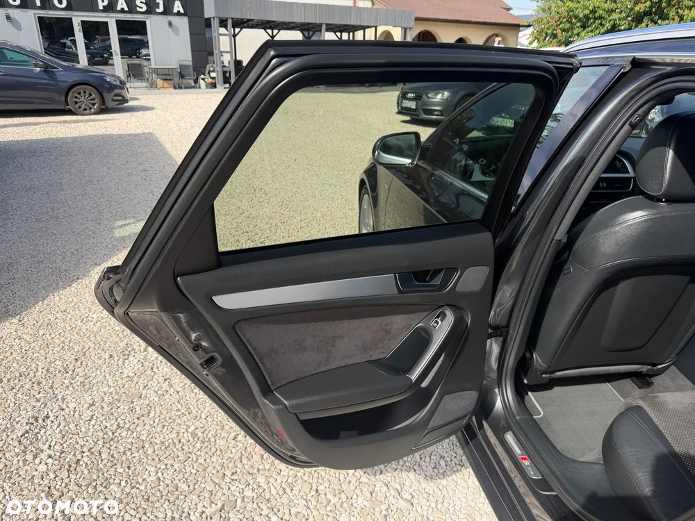 Audi A4 Avant 2.0 TDI ultra S tronic sport - 21