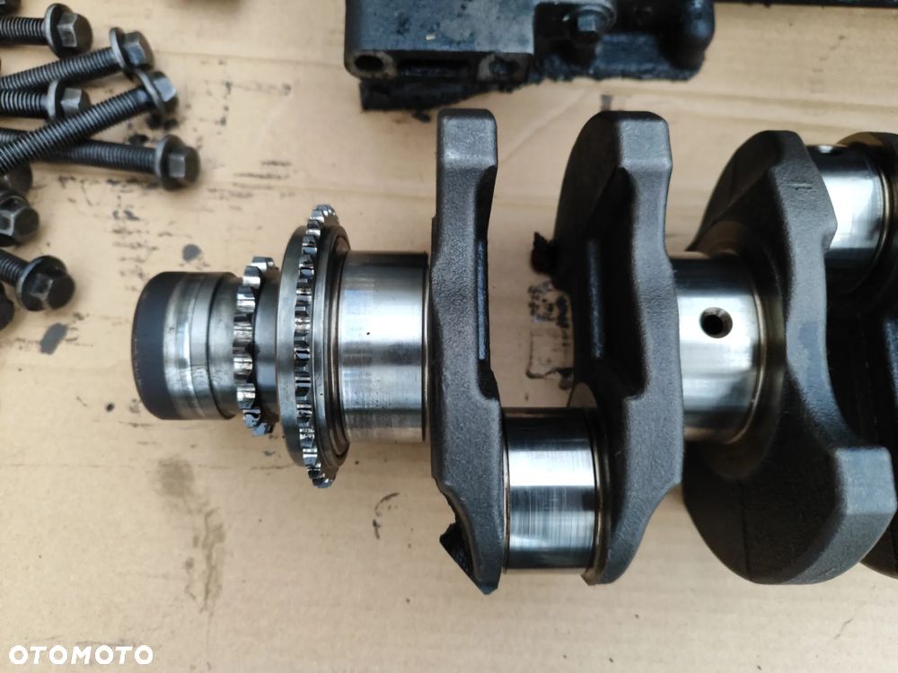 Blok silnika + wał korbowy i tłoki silnika 2.2 HDI Euro 5 130KM do Peugeot Boxer Citroen Jumper II 11-16r Ford Transit Mk7 - 3