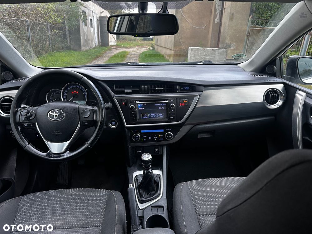 Toyota Auris 1.4 D-4D Life+ - 21