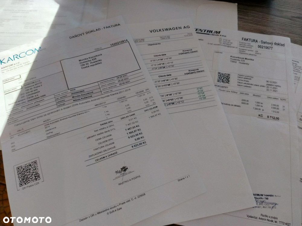 Hyundai Elantra - 35