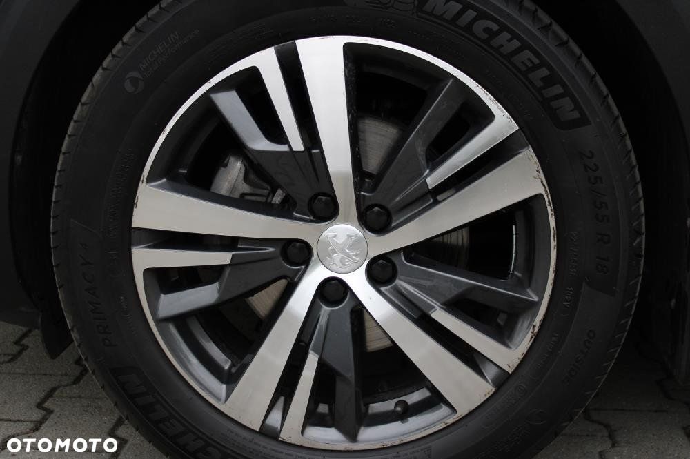 Peugeot 3008 - 25