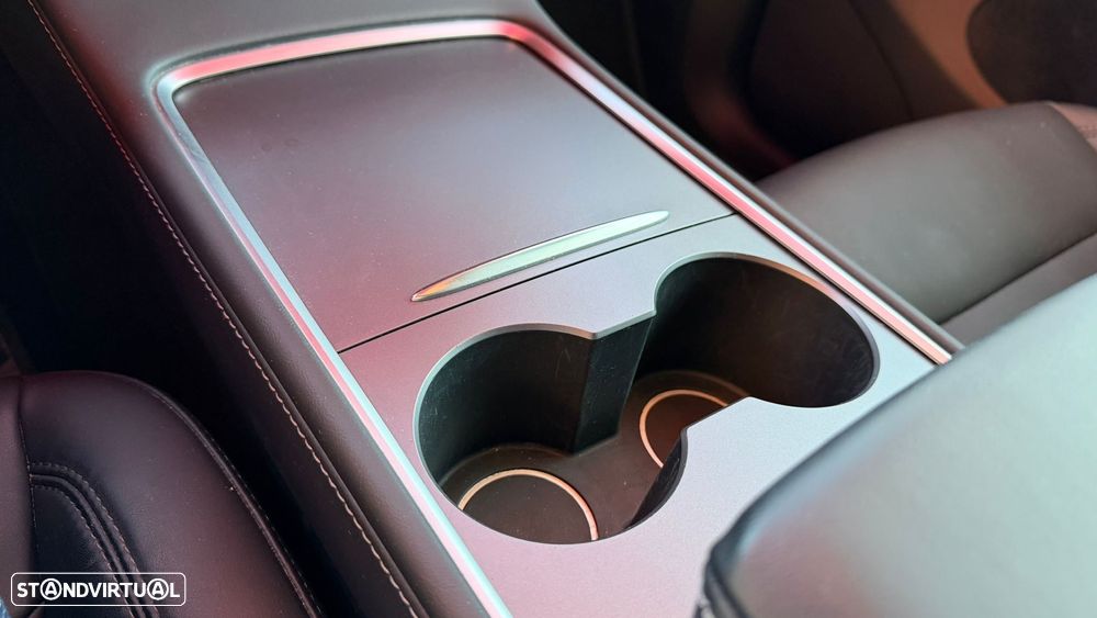 Tesla Model Y Performance Tração Integral - 40