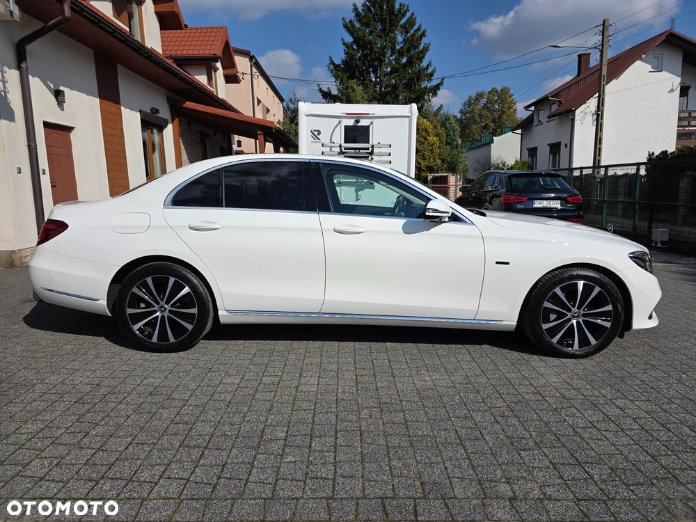 Mercedes-Benz Klasa E 300 de 9G-TRONIC Exclusive - 19