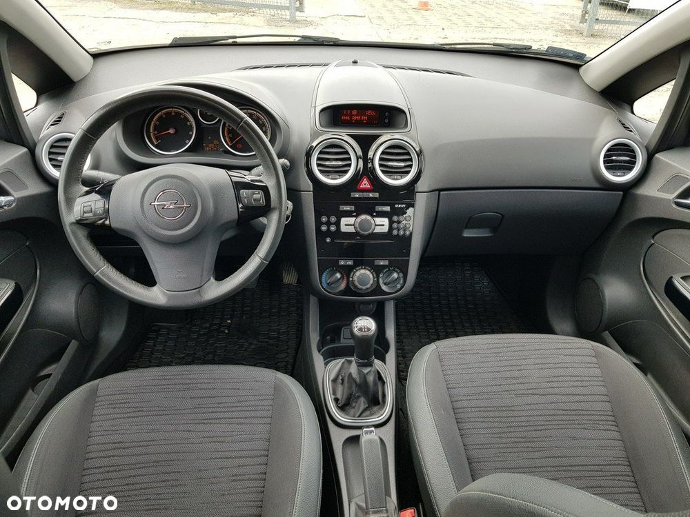 Opel Corsa - 12