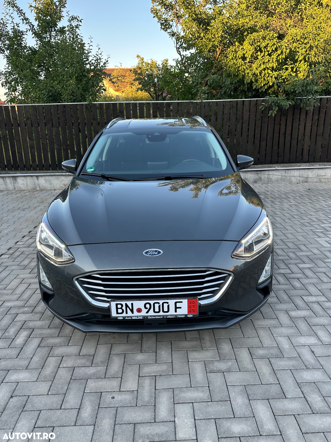 Ford Focus 2.0 EcoBlue Start-Stopp-System TITANIUM - 12