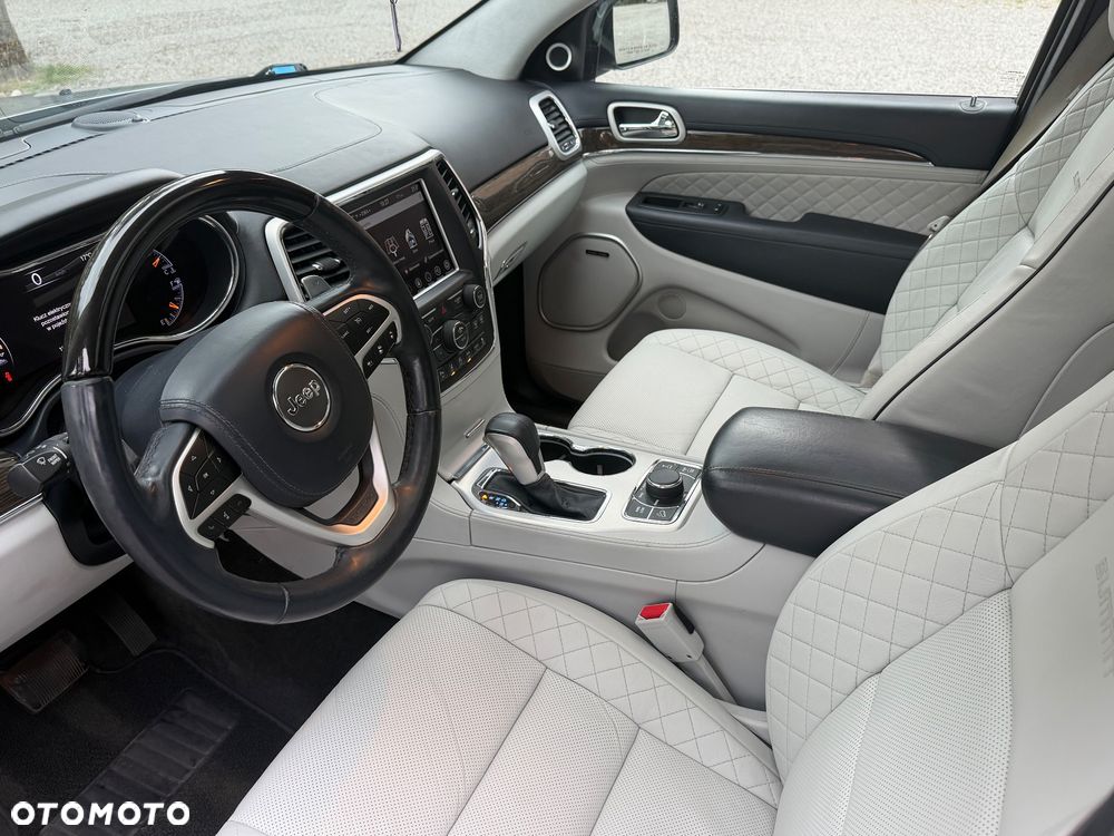 Jeep Grand Cherokee 3.6 V6 Summit - 13