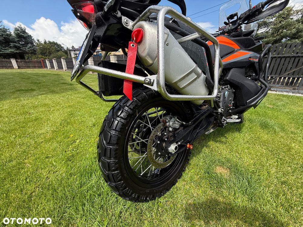 KTM Adventure - 30
