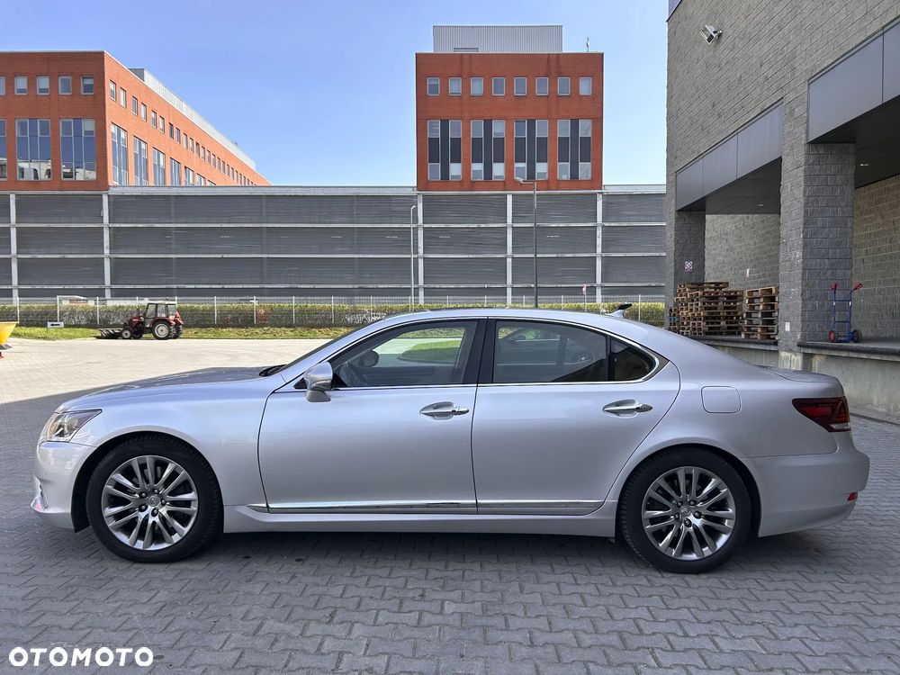 Lexus LS 460 Superior AWD EU6 - 6