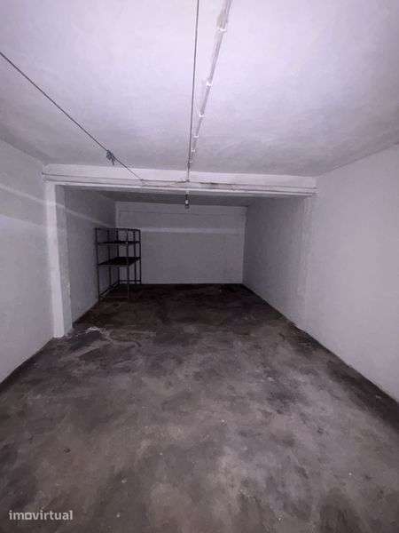 Garagem para Arrendamento — Figueira da Foz - Grande imagem: 5/6