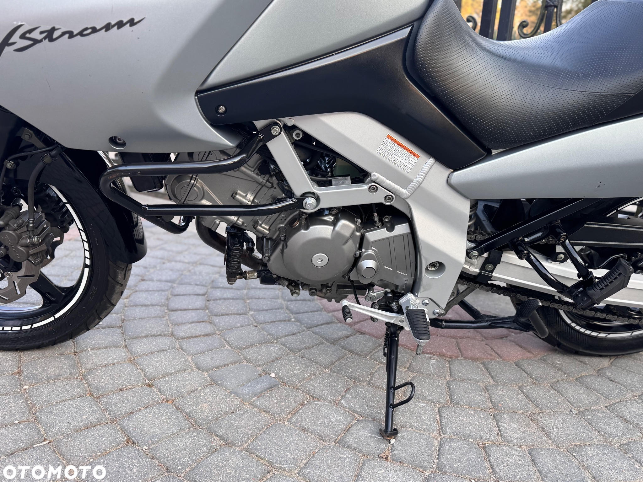 Suzuki DL - 15
