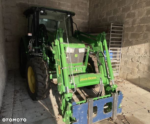 John Deere 5075E - 3