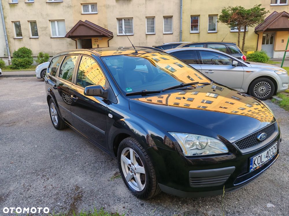 Ford Focus - 1