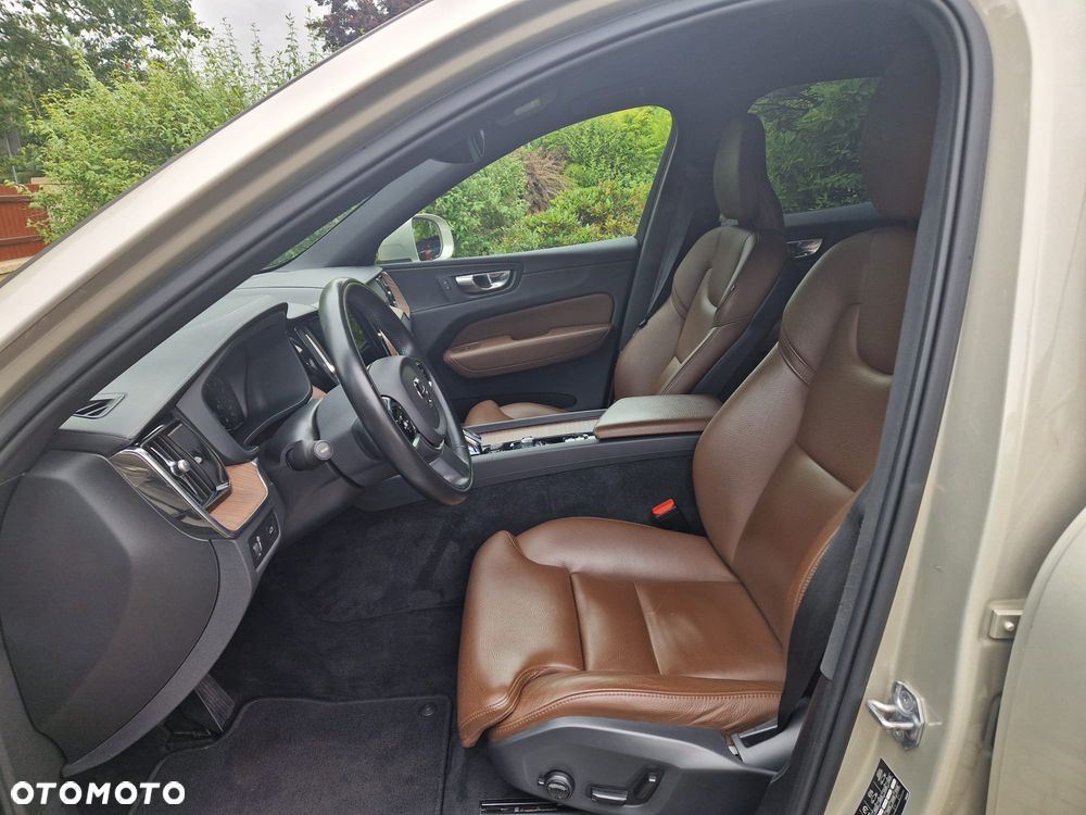 Volvo XC 60 B4 B Geartronic Inscription - 18