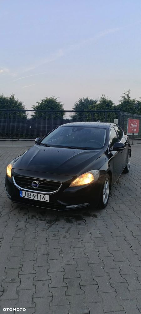 Volvo V40 - 2
