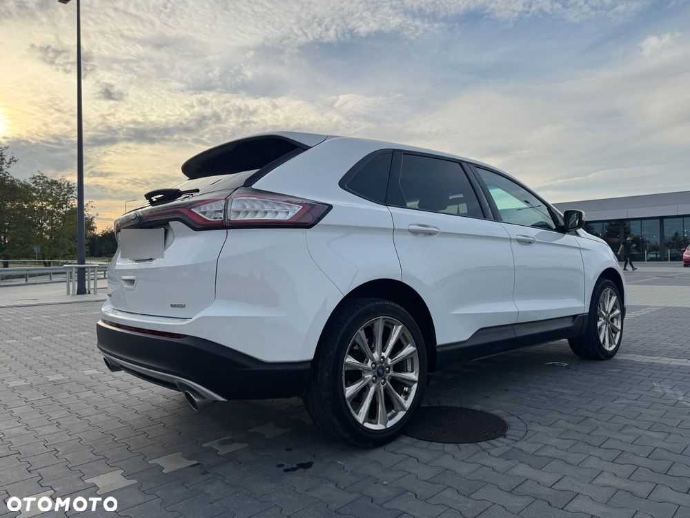 Ford Edge - 9
