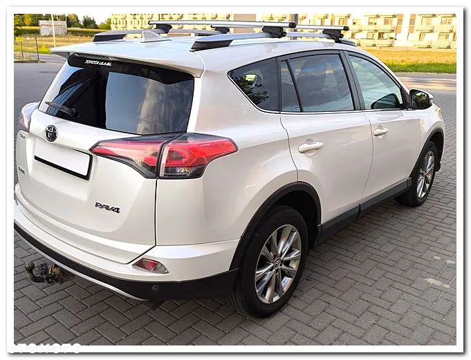 Toyota RAV4 2.0 D-4D 4x2 Start-Stop Executive - 6