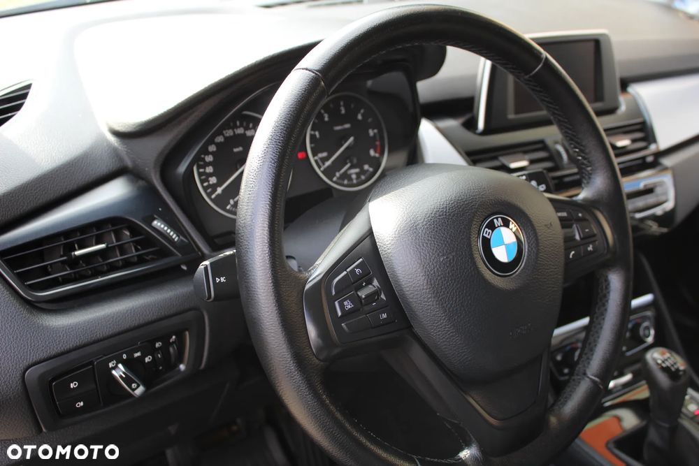 BMW Seria 2 - 18