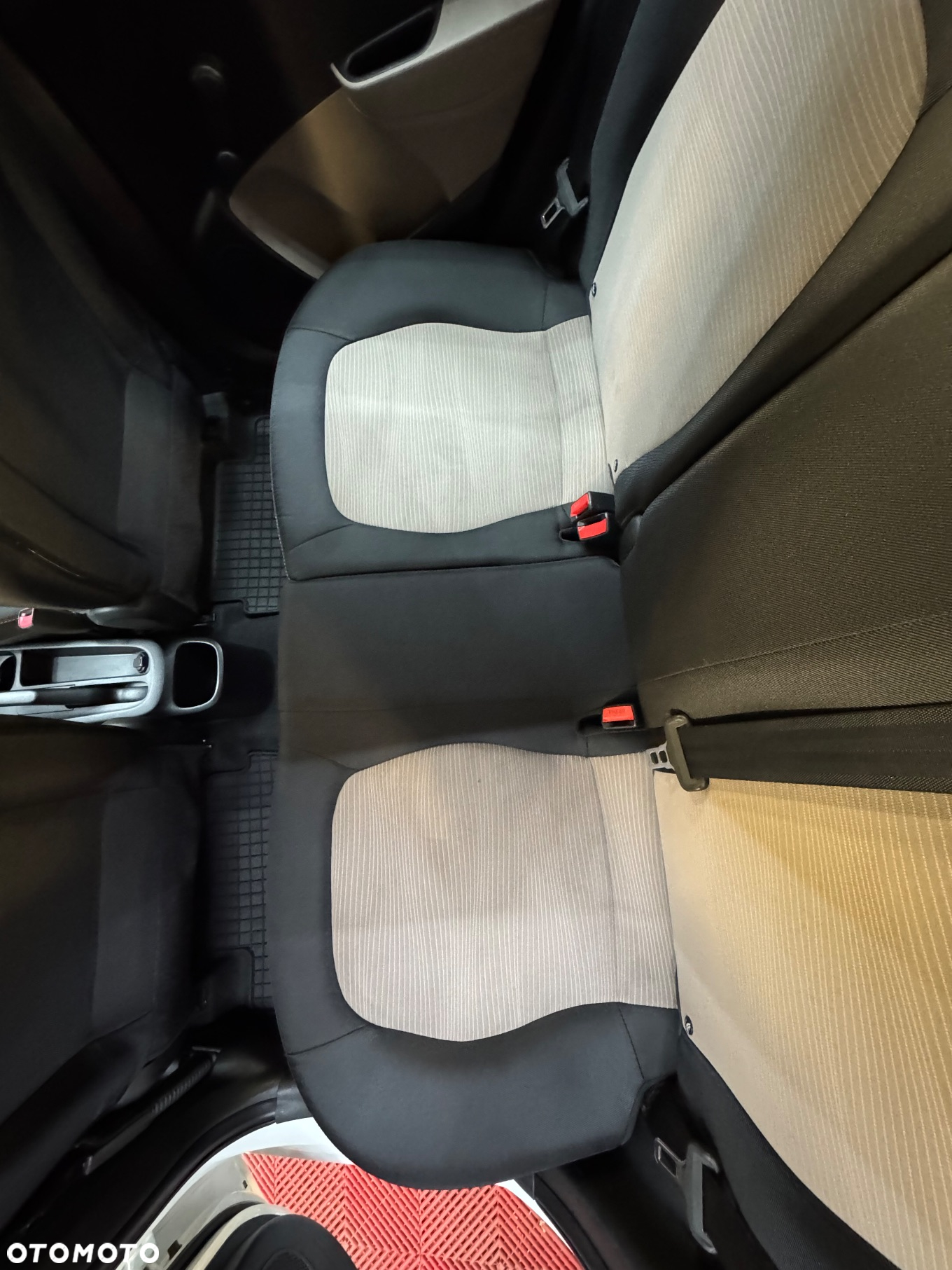 Hyundai i10 - 5