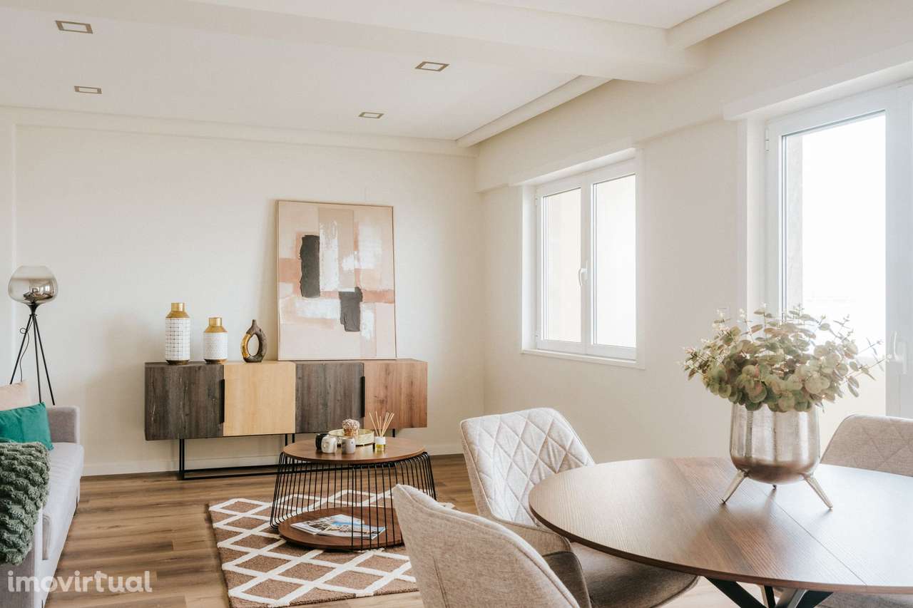 T3 totalmente remodelado e mobilado em Benfica – pronto a habitar - Grande imagem: 3/14