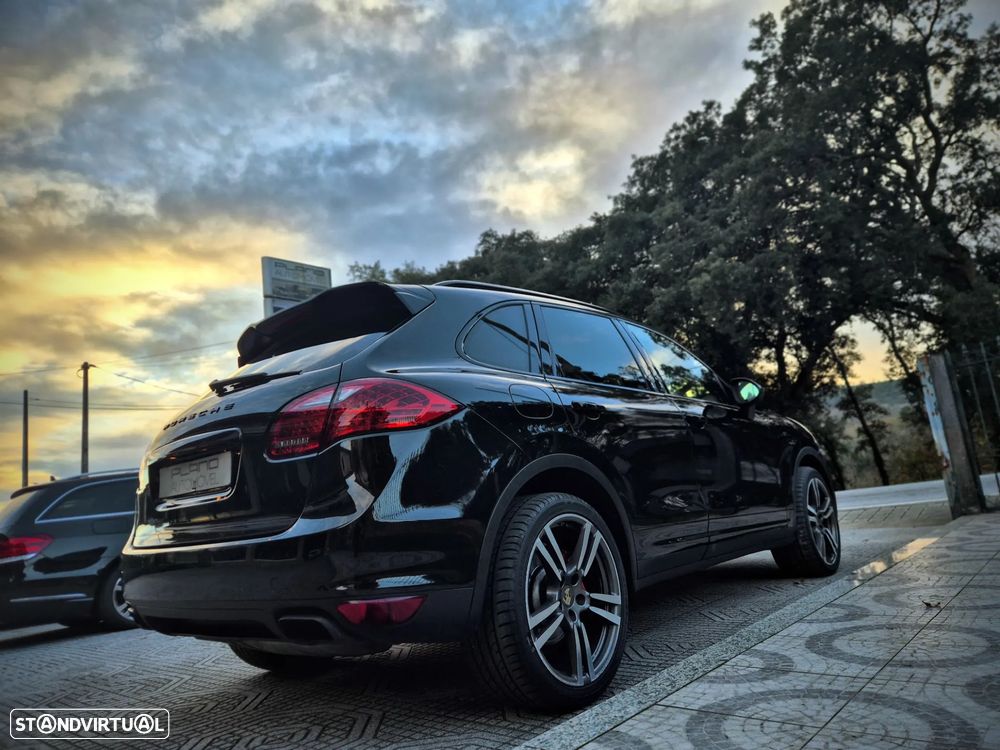 Porsche Cayenne Tiptronic S - 20