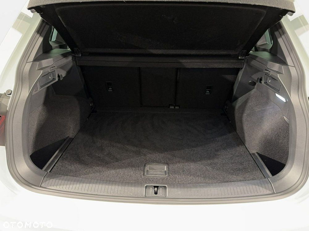 Volkswagen Tiguan - 18